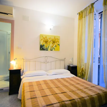 Agata Affittacamere Levanto