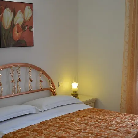 Πανσιόν Agata 4*